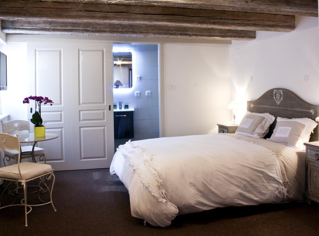 Chambre Le Hupsa Pfannala Saint-Hippolyte  Habitación foto